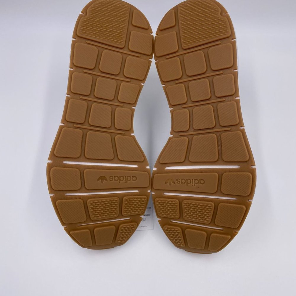 adidas Swift Run White / Gum Womens Shoes - Picture 6 of 8